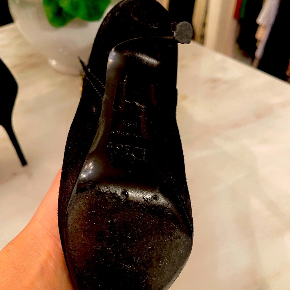 Christian Dior black suede boots. Size 39 1/2. - Picture 3 of 4